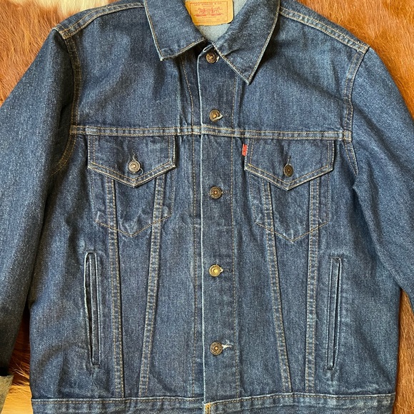 Y2K Levi’s Trucker Denim Jacket - Picture 3 of 4